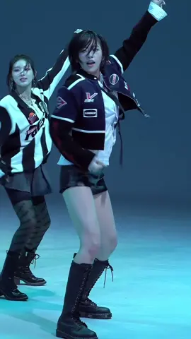 ‘Baddie’ (IVE YUJIN FanCam) #trending #ive #yujin #yujinive #yujinfancam #ivefancam #studiochoom 