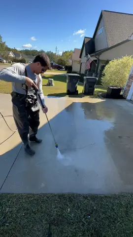 Pressure Washed For Free For A Small Business Owner #pressurewashing #pressurewashingbusiness #pressurewashingtips #pressurewashingforbeginners #pressurewashingvideo #pressurewasher #pressurewashingbusinesstips 