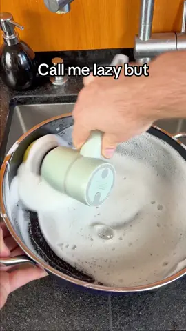 Cleaning the dishes with the ScrubbyGun is actually fun! Probably my favorite and best kitchen gadget 2023 #kitchengadgets #kitchengadget #kitchengadgets2023 #kitchengadgetsyouneed #kitchengadgetsbydailylife #CleanTok #dishwashinghack #fyp #viral 