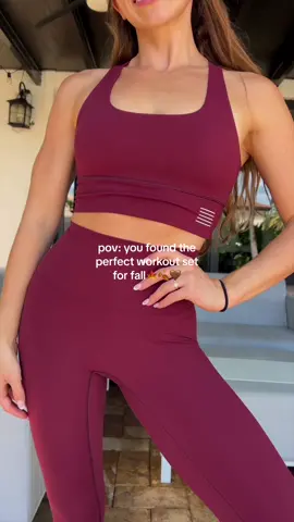 Every time I get a new matching set I’m instantly motivated to work out🤎✨ #activewear #matchingset #workoutset #Fitness #koshafit #wellnesstok #leggings #fallfashioninspo #workoutinspo 
