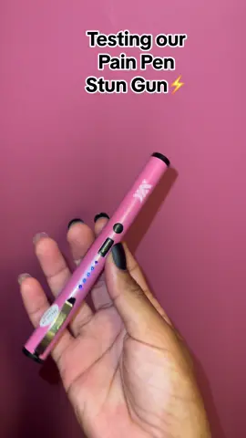 Testing our Pain Pen Stun Gun⚡️🩷. This pain pen contains about 25 million volts, it’s rechargable, and simple to use.  #secretslayerselfdefensetools #stungunsforwomen  #painpenstungun #discreetselfdefense #selfdefensetoolsforwomen 