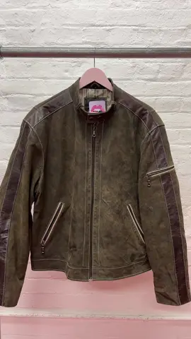 wrap up warm with menace jackets and coats 🫶🏽 #y2kfashion #y2k #fyp #2000sfashion #thrifted #thrifthaul #streetwear #y2kvintage #autumnfashion #coldweatheroutfits 
