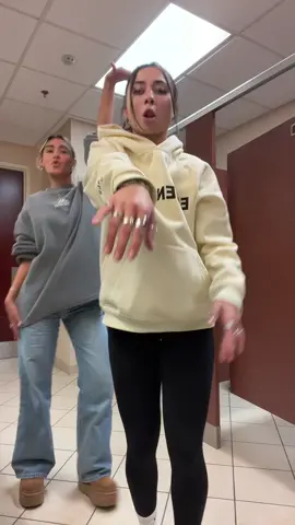 bathroom break 