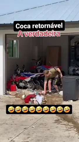 Coca Rertonavel 🤣 A verdadeira Coca Retornável 🤣🤣🤣 #cocacola  #retornavel  #zueira  #risada  #tiktok 