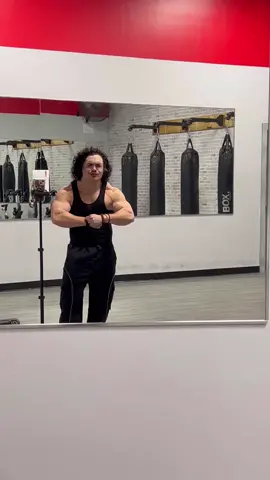 Spread those wings 👈🏼💪🏼