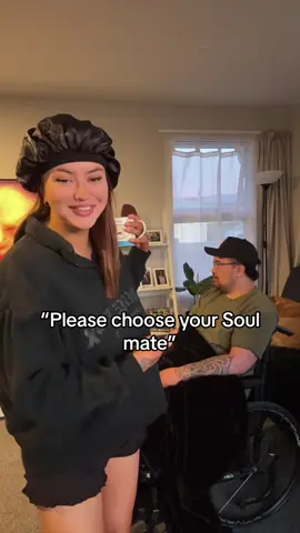 I have no idea what Hemi is watching 😂 i love all of Him SM!🥹❤️ #missyandhemi #braininjury #foryou #couples #soulmate 
