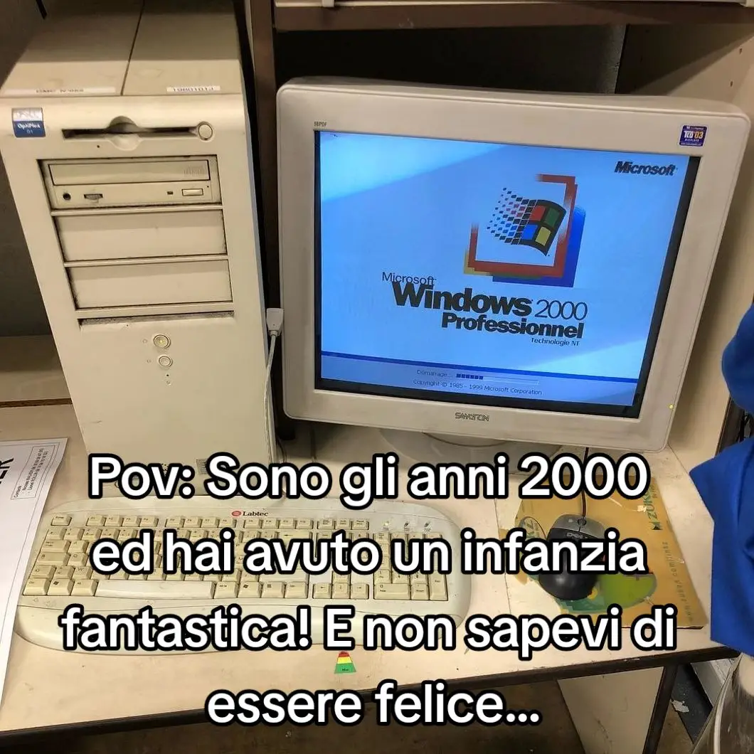 Infanzia anni 2000! Mi sono dimenticato di inserire Prato Fiorito!😂 #miky2002tiktok #anni2000 #2000sthrowback #2000s #2000saesthetic  #nostalgiaanni2000 #infanzia #nostalgia 