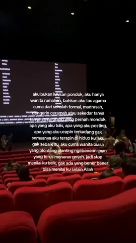 aku cuma wanita yang selalu ingin menjadi baik dari hari kemarin 