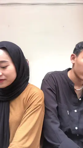 Asik @Aqmallurizqo 