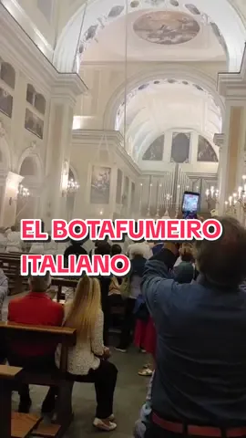 #arteperea #capillitadetiktok #capillita😜 #capillitasymonagillos🤣🤣🤣 #botafumeiro #devoción #iglesia #emoción 