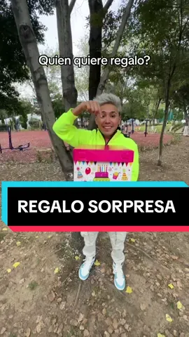 ¿Quien quiere un regalo? 🎁 👇 #luismendez 