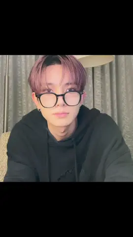 heeseung vibin' to 3D on his live 🫶🏻 #엔하이픈 #이희승 #enhypen #weverselive #leeheeseung #jungkook #kpop #fyp #foryou 