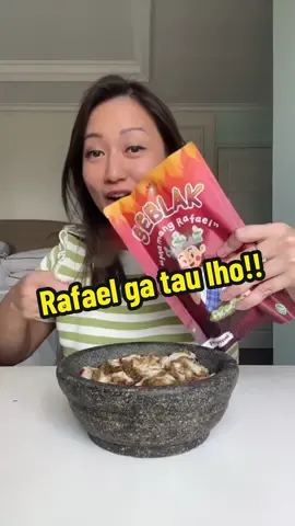 Replying to @rainbowlove_2407 TATANGGAAA … akhir e sempet jg nyobain seblak e mamang rafael … kumaha naon #nanakoot 
