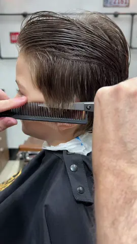 #asmr #cortenatesoura #cortecomtesoura #pentecorrido #cortedecabelo 
