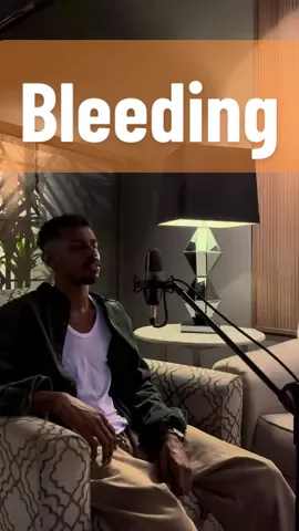 Bleeding - (REMIX)   🎙️@تركي العبدالله  @TalkinToys 📀 #اكسبلور  #tiktokmusic   #explore   #bleeding   #talkintoys 