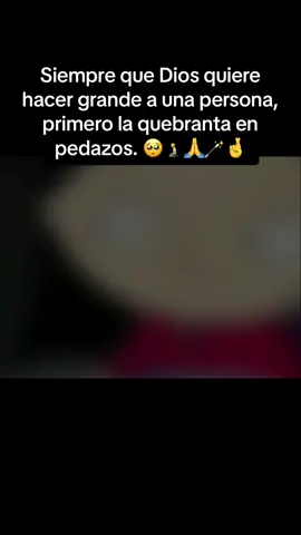 Como duelen tus procesos Dios, pero son necesarios lo sé. 🧎🥺#fyp #fyppp #parati #fypage #diosesfiel #Dios #cristo #amor 