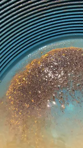 Reveal - You can Make money from Highbanking for GOLD #gold #darwin #minelab #northernterritory #australia #makemoney #highbanker #goldrat #goldmining 