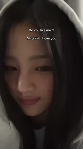 What are we minji, stop playin #newjeans #minji #fyp 