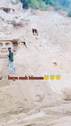 #fypシ゚viral #anakmamasa #art #patung #senitebing 