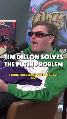 Tim Dillon solves the Putin problem. #timdillon #timdillonshow #yannispappas #putin #russia #podcast #podcastclips 