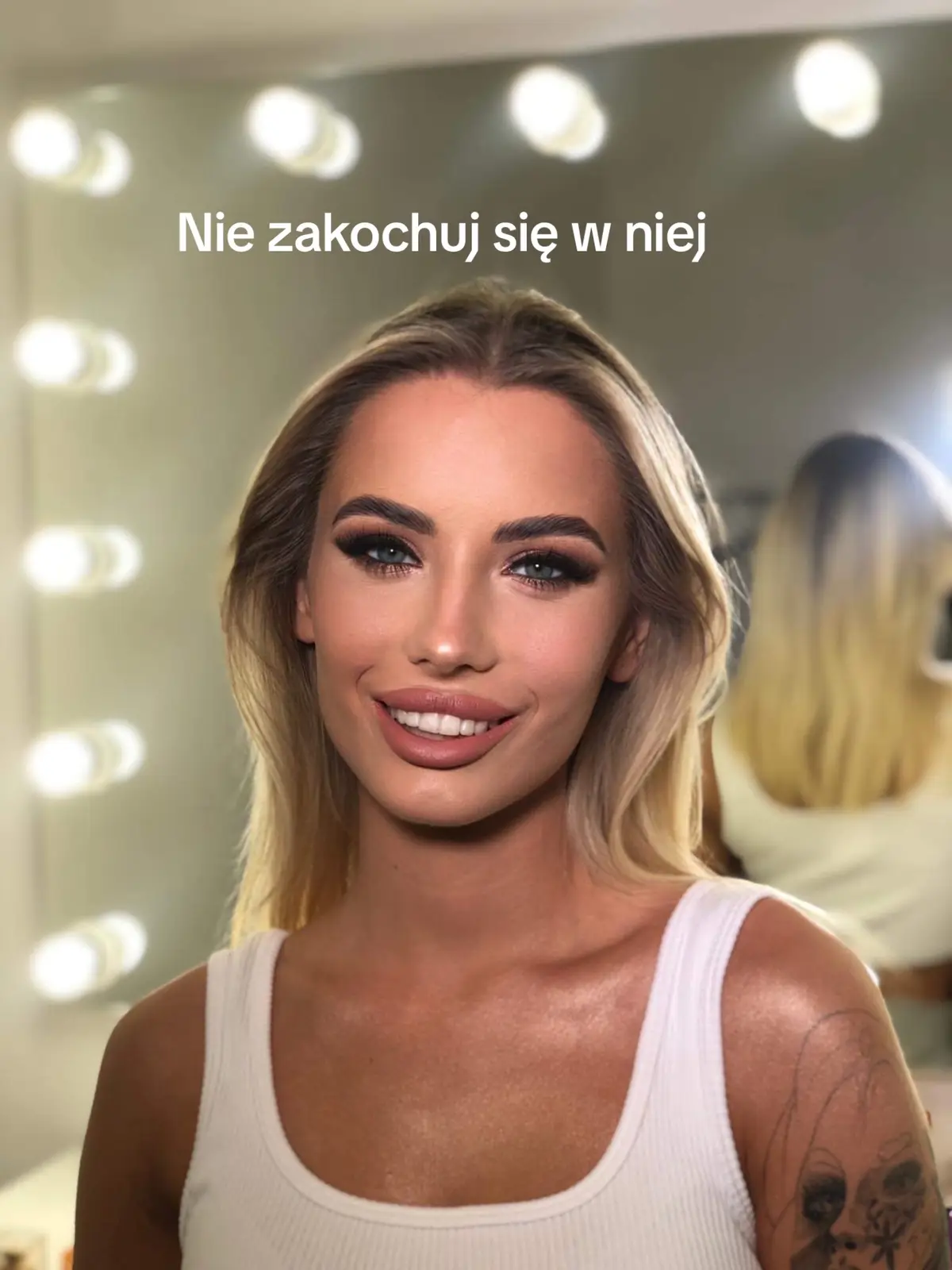 Która fotka najlepsza? 🦦