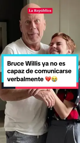 “Creo que en los primeros tres minutos ya sabe quién soy. No es totalmente verbal; solía ser un lector voraz y ahora no lee. Ya no dispone de todas esas habilidades lingüísticas y, sin embargo, sigue siendo Bruce”, explicaba el creador de Luz de luna || #BruceWillis #entretenews #viral #demencia #enfermedad #parati #fyp #farandula #TikTokNews #news #TikTokNews #LaRepublica 