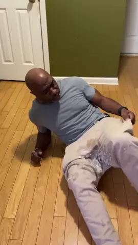 Sherman’s Wife Nita pours HOT GRITS on Sherman! #kountrywayne #kountrywayneskits #comedy #fypシ #kountrywaynecomedy #foryou #tiktokcomedy   