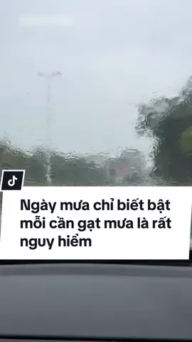 Đừng bấm bừa nút này nếu không sẽ rất nguy hiểm #gocado #LearnOnTikTok #cachlaixeantoan #ggs68  #kinhnghiemlaixe #meooto #antoangiaothong #tiktoknews #chiasekinhngiemlaixe #driving #cliplaixe #tiplaixe #kynanglaixe #kinhnghiemlaixeoto 