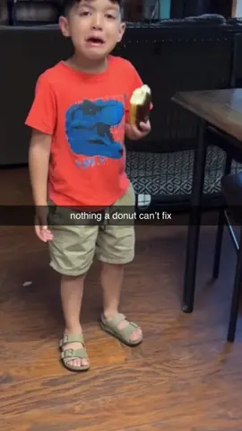 #donut #funnyvideos #meme @Laura Ann! 