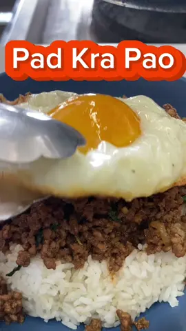 🔥🔥 Pad Kra Pao 🔥🔥 🥰Have you ever try this Thai's most popular dish. ♥️ I hope you could try this quick and easy recipe, Super Tasty 🤤🤤 #PadKraPao #PadKraPaoThai #WokFood #WokThaiFood #NooDoo #Wokboiz 