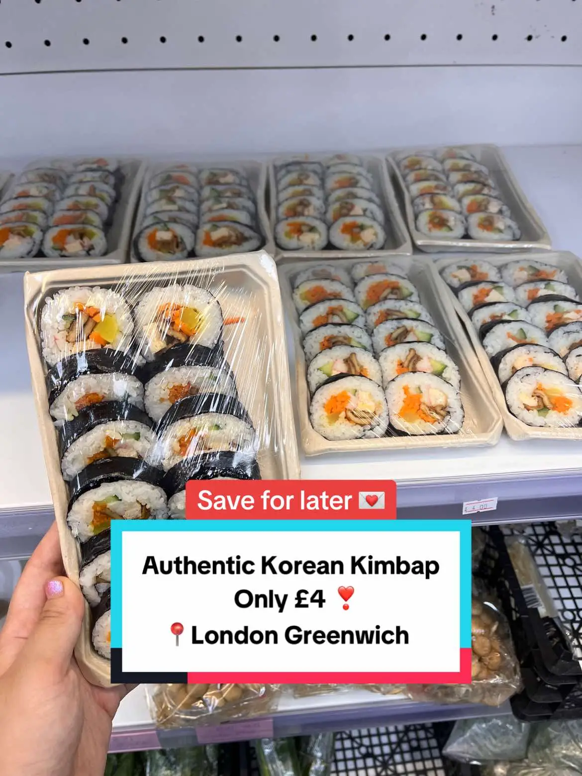 Korean kimbap for only £4 in London!! They also have fresh meat for Korean bbq, kimchi, Korean food and grocery ✨#londonkoreanfood #koreanfoodlondon #londonhotspots #londonfood #londonfyp 