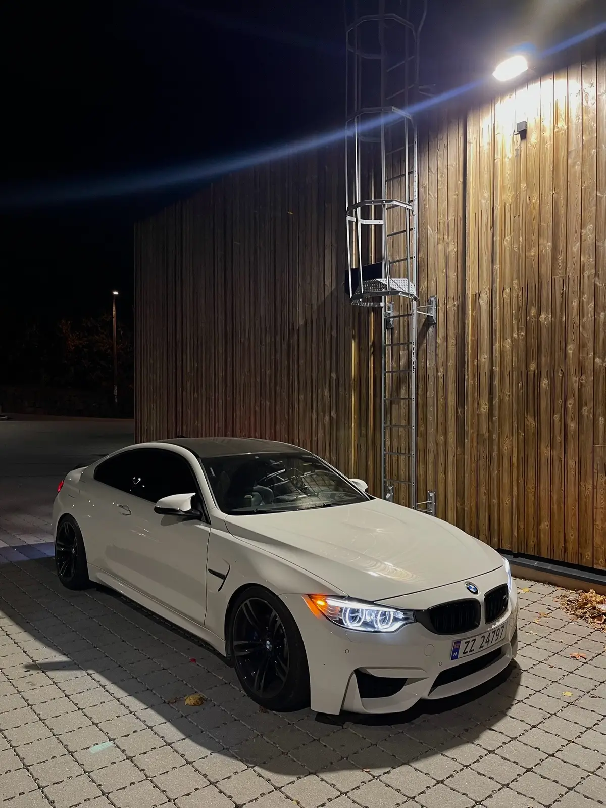 #bmw #bmwm4 #m4 #furdich #pourtoi #carsoftiktok #viral #fyp #kesfet #fypシ #foryou #trend #fy 