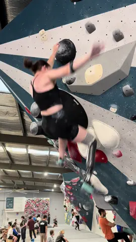 aka commitment 😤⁣ ⁣ ⁣ #boulderfail #fail #failarmy #fallingisthenewsending #bouldering #boulderinggym #bouldern #boulderingtiktok #boulderinglife #wallsaremeantforclimbing #feedyourstoke #climbing #rockclimbing #adaptiveclimbing #paraclimbing #iamadaptive #outdoorclimbing #adaptiveathlete #amputee #amputeestrong #amputeelife #climbersofinstagram #girlswhoclimb #climbinggirls #climbhard  #climbingaustralia #adaptiveclimbers #climbon #climbinglife #climbinginspiration #climbing_pitctures_of_instagram 