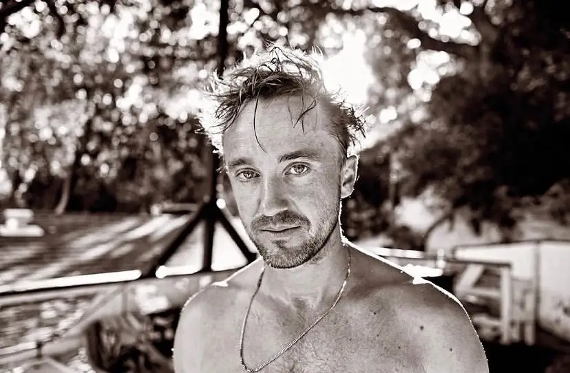 Tease. #tomfelton #tomtok #tomtokedits #tomfeltontok #fyp #photoswipe