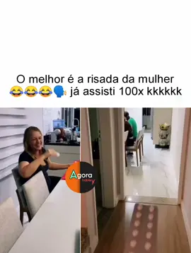 O melhor é a risada da mulher kkkkkkk😂😂😂😱 #brincadeira #reação #risada #engraçado #humor #divertido #comedia #viralizounotiktok #fypシ゚viral #familia #videoengraçado #fyp vídeo/ reprodução: internet 