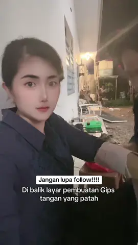 Di balik layar shooting pembuatan gips tangan yg patah #dibaliklayar #behindthescenes #magic5 #ratuidola #longsrvideos #longervideos #longervideo 