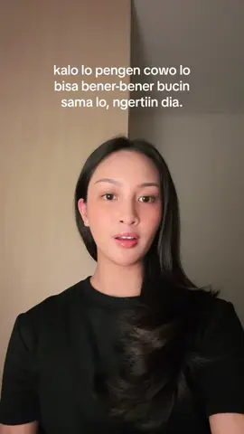 semakin kita paksain mindset perempuan di mereka semakin dia akan jauh, tapi kalau kita bisa memahami pola pikir laki-laki, percaya deh dia akan makin dekat😊 #fyp #foryoupage #foryourpage #fypp #fyy #selfdevelopment #selflove #SelfImprovement #tipsmalinye #nashatramalicca #Relationship #tipslanggeng #langgeng #tipsmenikah #lawofpolarity #lawofattraction #viral #viral2023 