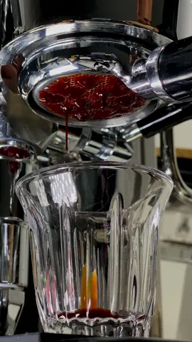 #اسبريسو #esspresso #استخلاص #your_coffee #coffee #كوفي #اكسبلور #explore  