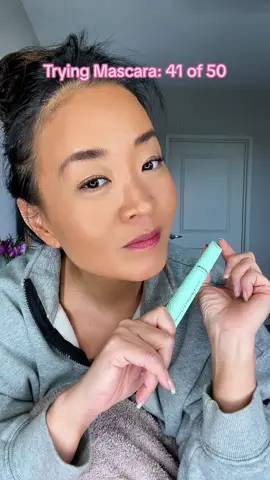 This mascara is so-so for me. Have you tried it?🤷🏻‍♀️✨ #50mascaras #cleanmascara #cleantopiamascara #mascarareviews #mascararatings #asianlashes #nomorelashextensions #drugstoremascara #fypmascara 
