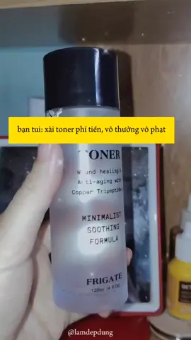 💥 Toner Gen2 -Toner có 1 không 2 chứa Thành phần Copper TriPeptide giúp việc phục hồi và làm dịu da, nó có vô số tác dụng tuyệt vời cho da như: ✅ Kiểm soát bã nhờn ✅ Làm sạch, se khít lỗ chân lông ✅ Tiêu sừng, kháng viêm, hạn chế gây mụn ✅ Thẩm thấu cực kì tốt, đạt hiệu quả nhanh  ✅ Toner đặc trị tạo sự cân bằng pH, đặc biệt giúp cân bằng cảm giác trên da để giảm rát da, đồng thời tăng tốc độ hồi phục của vùng da tổn thương. ❎Tăng cường phục hồi trên làn da đang gặp vấn đề. Đặc biệt da yếu mỏng, da nhiễm Corticoid kem trộn, rượu thuốc,…. ⛔️Ngoài ra thêm sự phối hợp Vitamin B5 + EGF là sự phối hợp chỉ tập trung cho việc làm dịu và hồi phục da, vậy nên đây là Toner đặc biệt dành cho da yếu cần được phục hồi.#frigate #toner #b5 #phuchoidamỏngđỏ #tonergen2 #tonerfrigate #dongpeptide #peptide #panthenol 