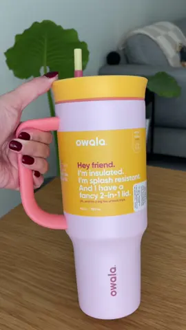 Nueva emotional support water bottle 🥤 #owalawaterbottle #owalatumbler #owalalife #hydrate 