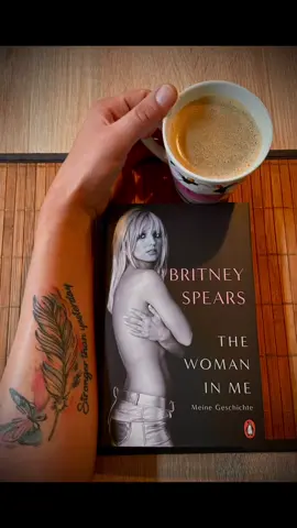 😍🥰❤️‍🔥 Finally arrived ❤️‍🔥🥰😍 With this in mind, have a nice Day Everyone 🤗 #britneyspears #thewomaninme #iconic #thewomaninmebritneyspears #bookoftheyear #britneyspearsthewomaninme 