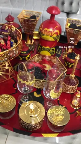 صينية الجرتق🔥 نتبع دومًا تقاليدنا الجميلة بأسلوب عصري وحديث🥰 #إيجار مستلزمات الجرتق والحنة  للحجز والاستفسار الرجاء التواصل على الوتسب او DM #جرتق_سوداني #حنة #حنة_عروسة #حنه #اكسسوارات #سودانيز_تيك_توك #موديل #صينية_الجرتق  #سودانيات  #اغاني_سودانية #اغاني #ياعديلة_يابيضاء  #اكسبلورexplore #فولو #منشن #اكسبلور_فولو #اكسبلور_ضيفونا #لايك #كومنت  ‏#explorepage #follow #mention #explor #excited #like #comment #share #ترند #salma_jartiq 
