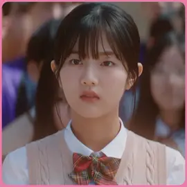she is so beautiful, cute, attentive and makes you want to squeeze.❗️❗️  - ⋆⠀#twinklingwatermelon #edit  #twinklingwatermelonedit #twinklingwatermelonedits #kdramal #kdramaedit #koreandramaedit