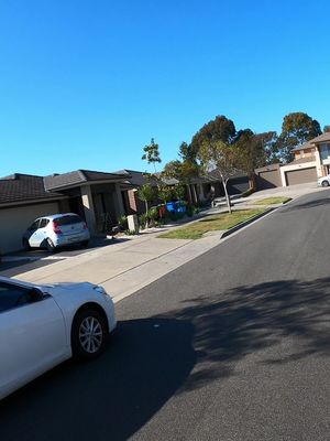 Wow What A Beautiful Day To Go Curbside Shopping! #polyprophet #youtube #free #treasurehunt #hardrubbish #australia #curbside #sidehustle #dumpsterdiving #streetscrapping #scrapping #reseller #resell #relaxing #asmr #value