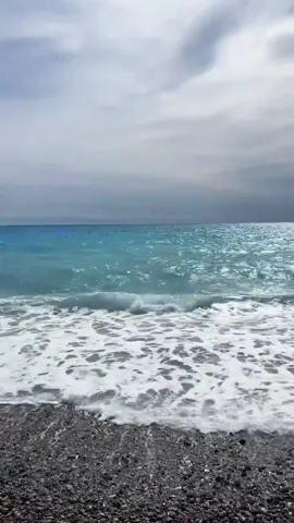 When the water so blueeeeee.. #france #nice #vacation #europe #sea #beyonce #blueivycarter #Love #foryou #morelife #blessed 