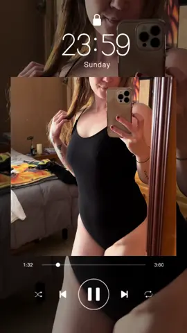 #trending #redhead #redhair #redheadedmom #bodysuit 
