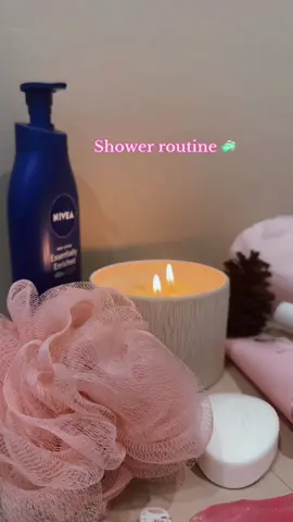 what are your favorite shower products? 🧼✨🤩 #fyp #fypage #shower #routine #showerroutine #BeautyTok #hair #face #body #foryoupage 