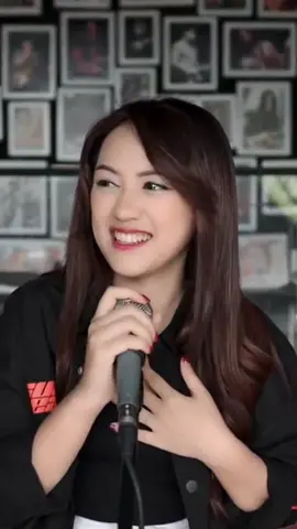 🎧🎶𝑻𝒆𝒓𝒍𝒆𝒏𝒂🎶🎧 𝐇𝐚𝐩𝐩𝐲 𝐀𝐬𝐦𝐚𝐫𝐚                        #masihterngiangditelingaku #terlena  #happyasmara #dangdut #cover #fyp  #fypsounds #heri #story #fypシ #fyp 