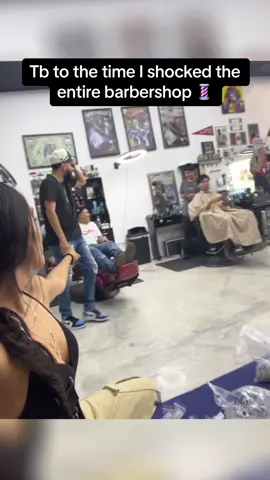 They couldn’t believe it 😂💈 #basketball #barber #fypシ 